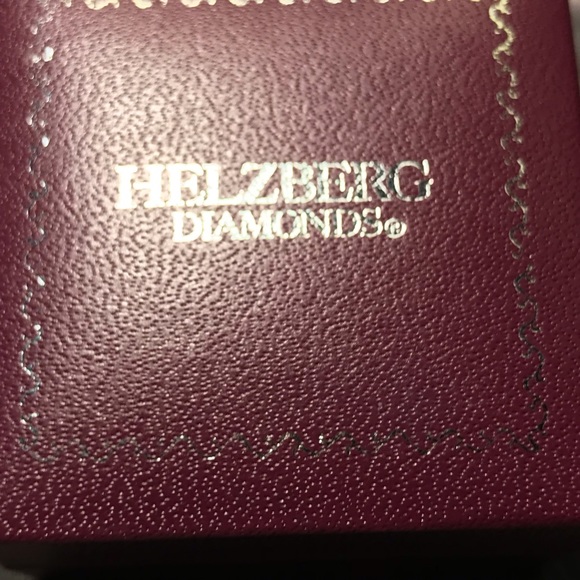 💞SOLD💞 White Gold 3/4 Ct wedding Ring size 4. - Picture 6 of 7